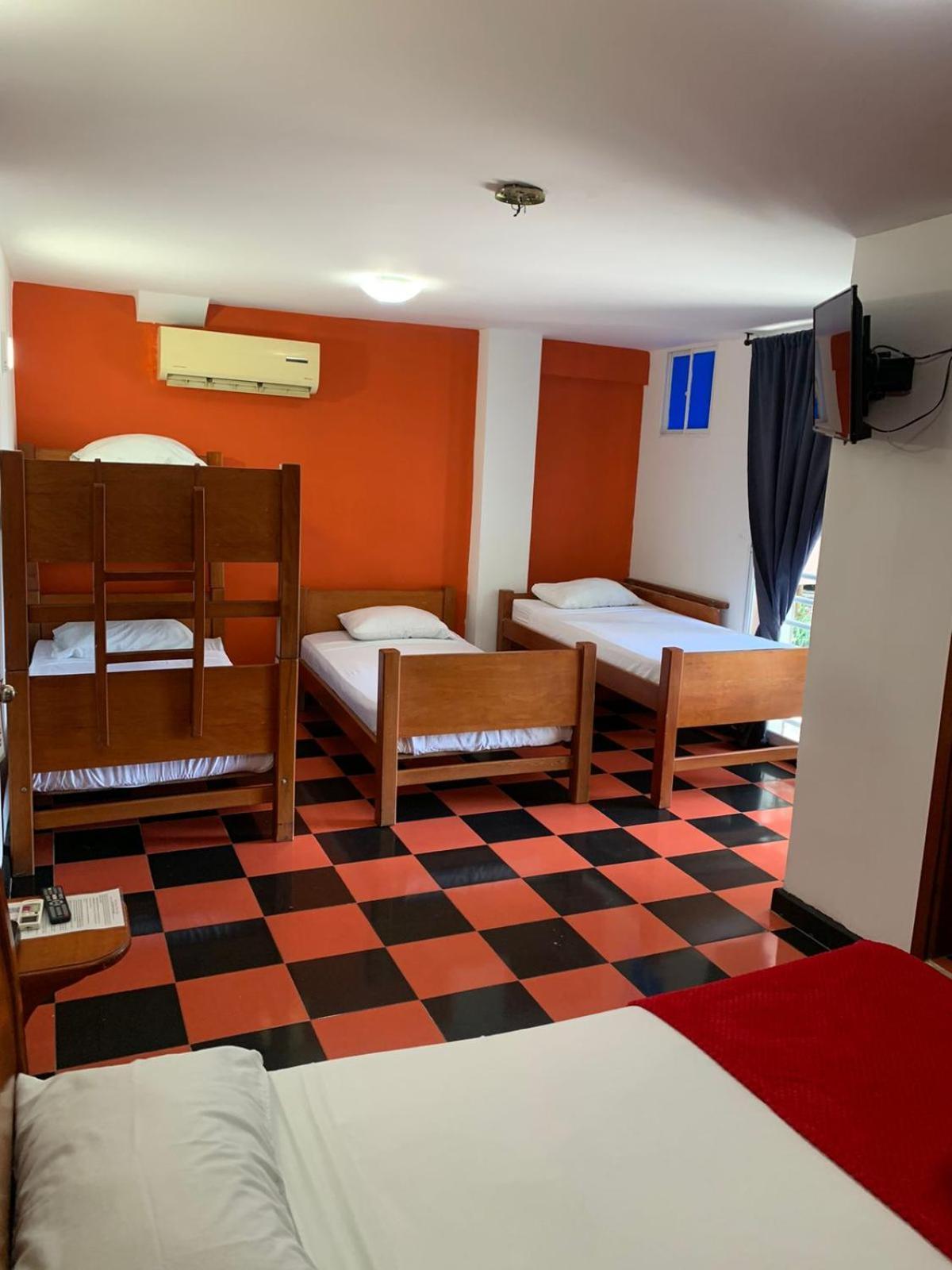 Hotel Bahia Plaza Santa Marta  Extérieur photo